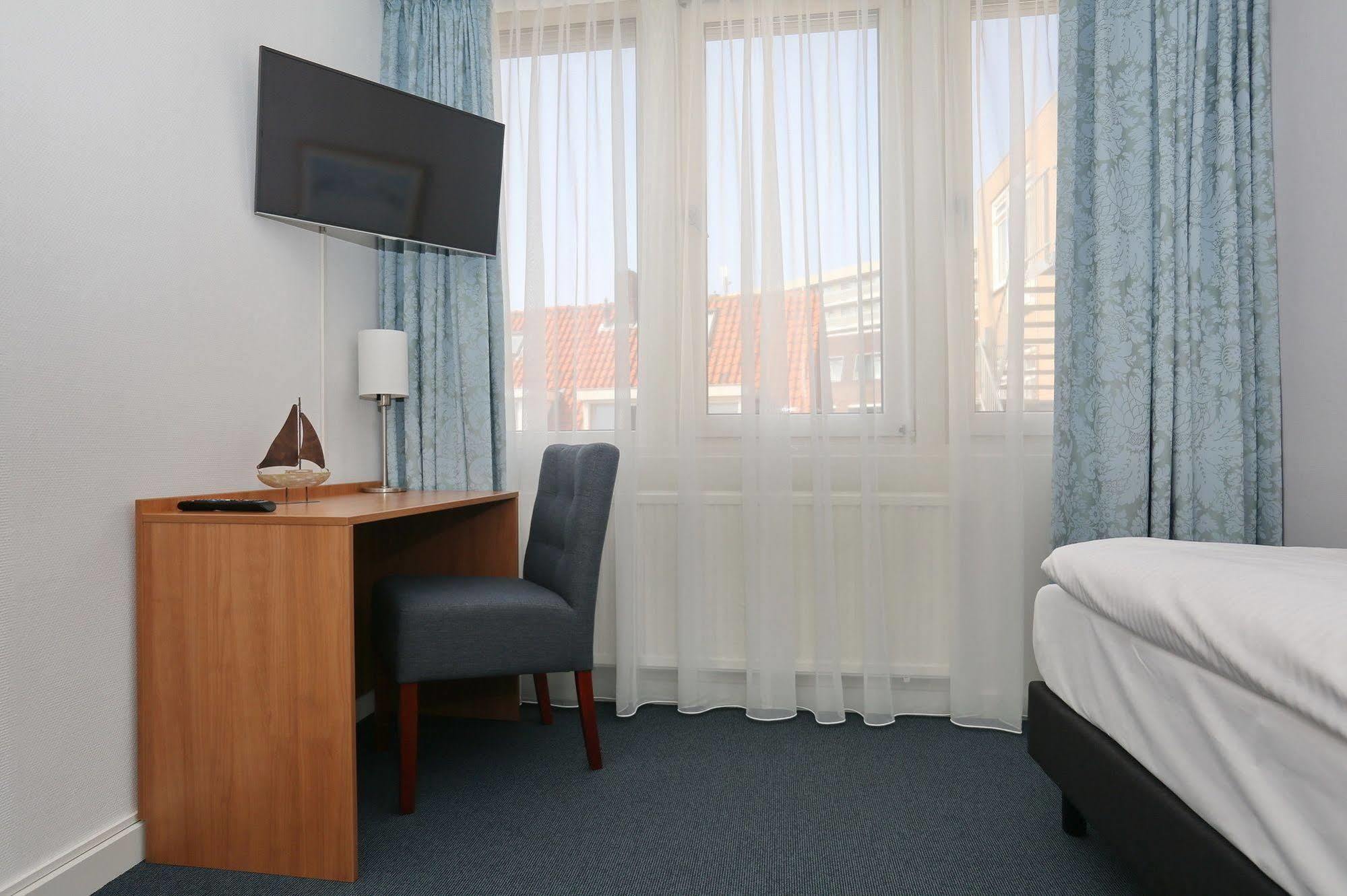 Golfzicht Hotel 3*